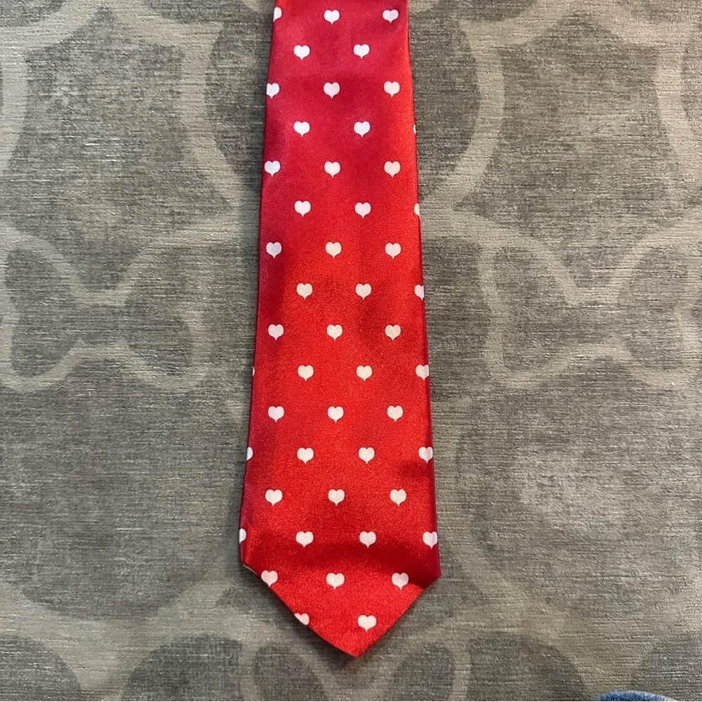 Red Heart Tie in heart shaped gift box